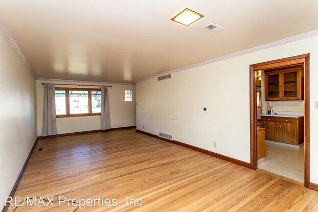 Foto del edificio - 2 br, 2 bath House - 2214 N. El Paso Street