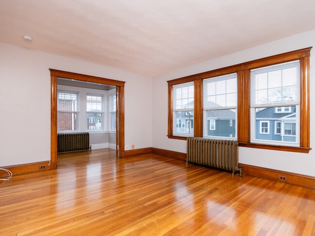 Building Photo - 56-58 Chelmsford St