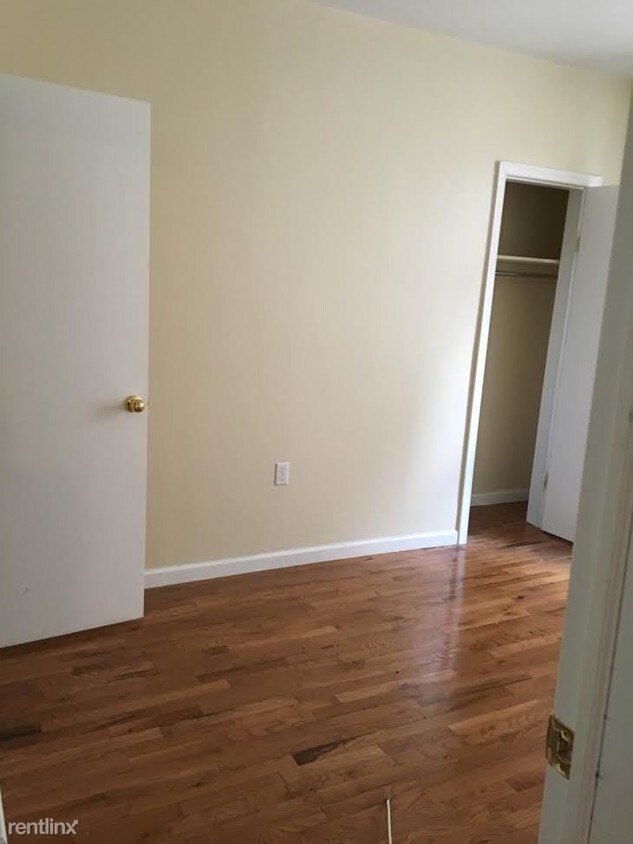 Primary Photo - 565 W 188th St