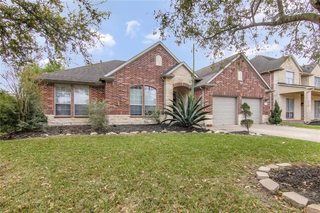 Building Photo - 3014 Brahman Dr
