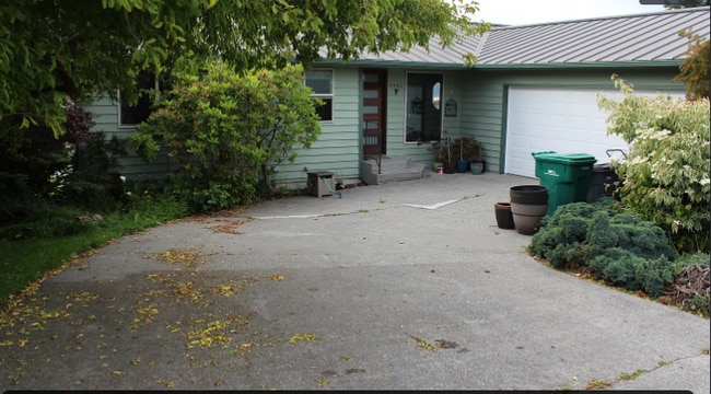 Building Photo - 4402 Glasgow Way
