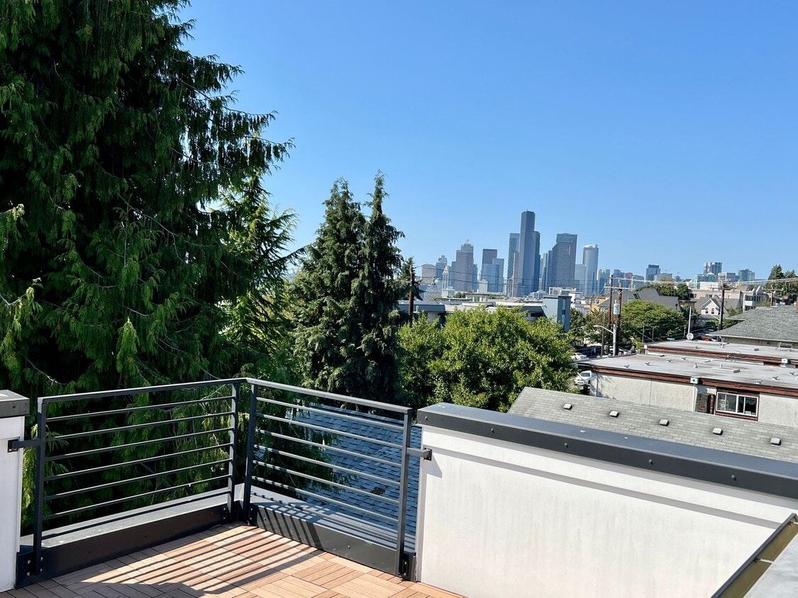 Primary Photo - City Living at it's Best! Available Now