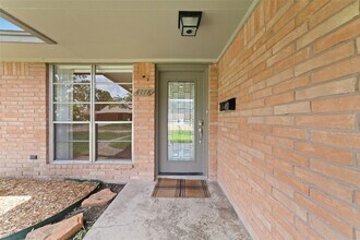 Building Photo - 4118 Donna Lynn Dr