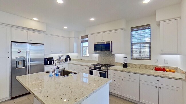 Foto del edificio - **Move-In Special!** Newly Built 1 Bed 1 B...