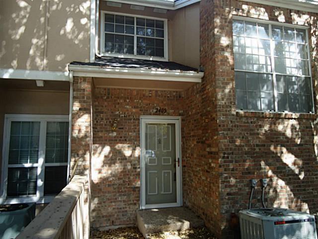Primary Photo - 2405 Northlake Ct