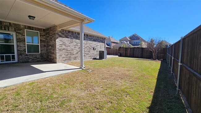 Building Photo - Welcome Home