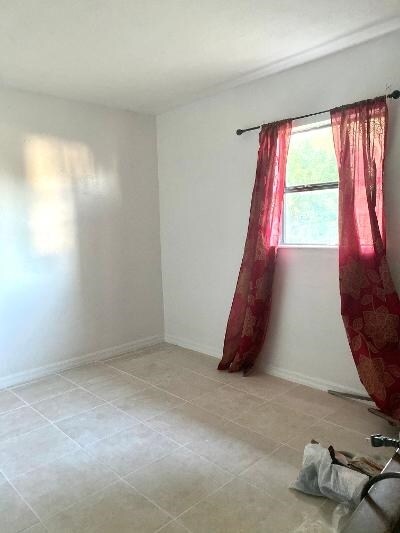 Bedroom - 1904 Gardner Ave