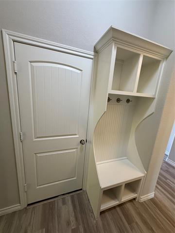 Foto del edificio - 2125 Lake Pine Dr