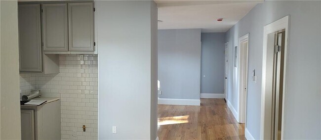 Foto del edificio - 19 Irving Ct