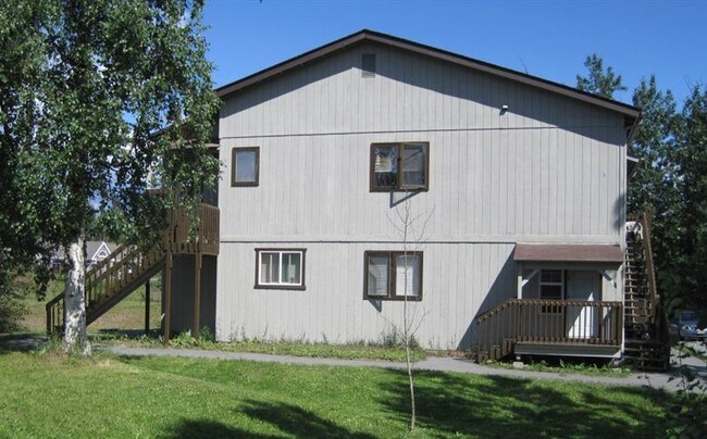 Building Photo - 5100 Dunbar Dr