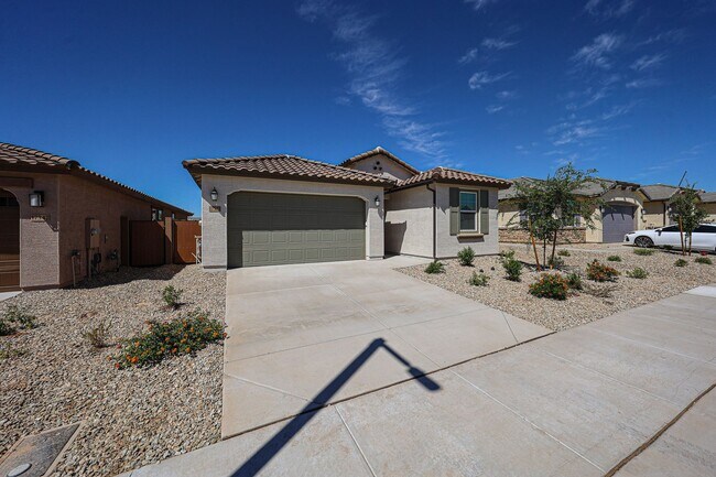 Foto del edificio - 5 Bedroom home in Asante Community