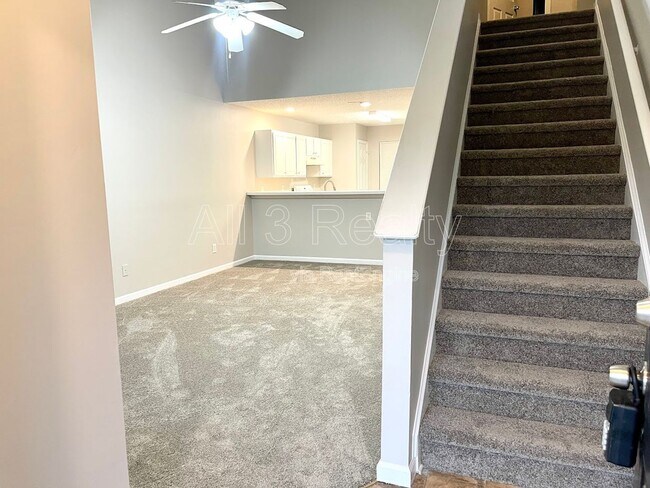 Building Photo - 311 Coral Cir
