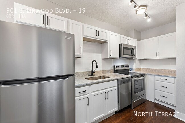 Foto del edificio - 901 Linwood Blvd