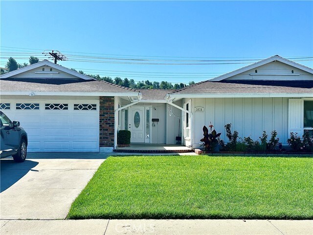 Primary Photo - 3070 Castle Rock Rd