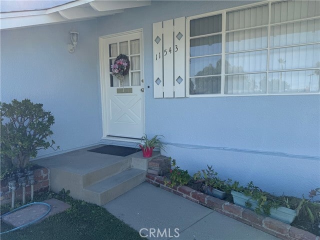 Foto del edificio - 11543 Swinton Ave