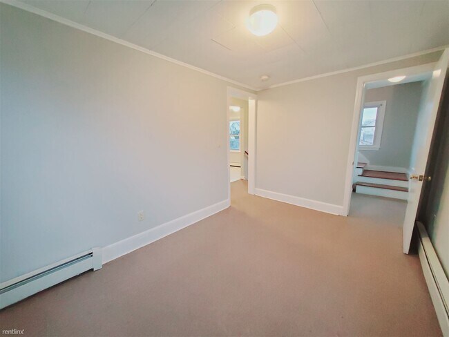 Foto del edificio - 1 br, 1 bath Condo - 23 Gerry St # 2NDFL