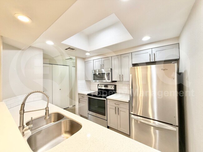 Foto del edificio - 3434 E Baseline Rd