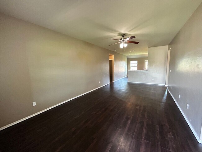 Foto del edificio - 4 Bed 2 Bath Home in Piedmont - Reduced ra...