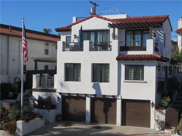 Primary Photo - 318 Avenida Del Mar