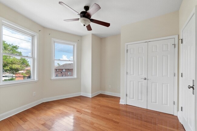 Photo - 1424 Willington St Apartment