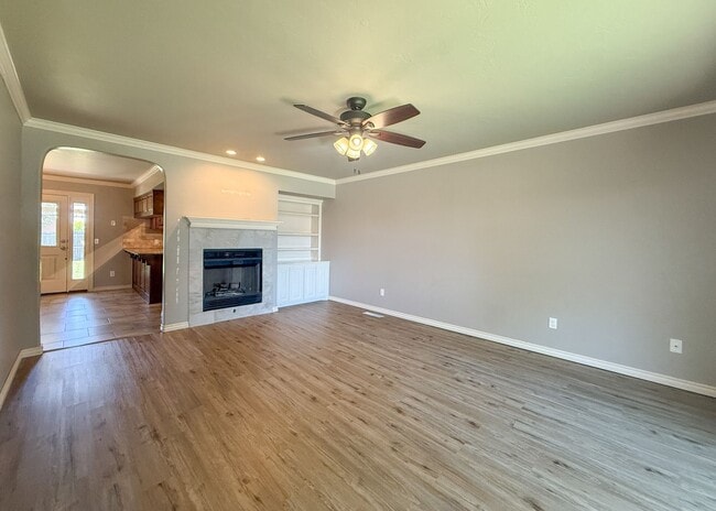 Building Photo - 16 SW 148th St