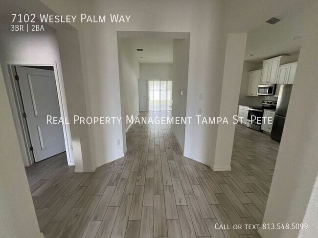 Foto del edificio - 7102 Wesley Palm Wy