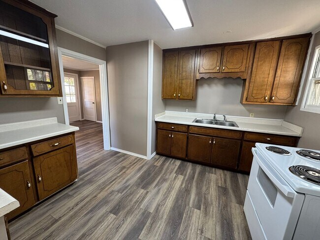 Foto del edificio - 1401 N Detroit Ave