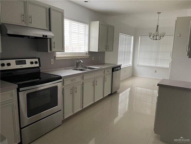 Foto del edificio - 5913 N 36th St