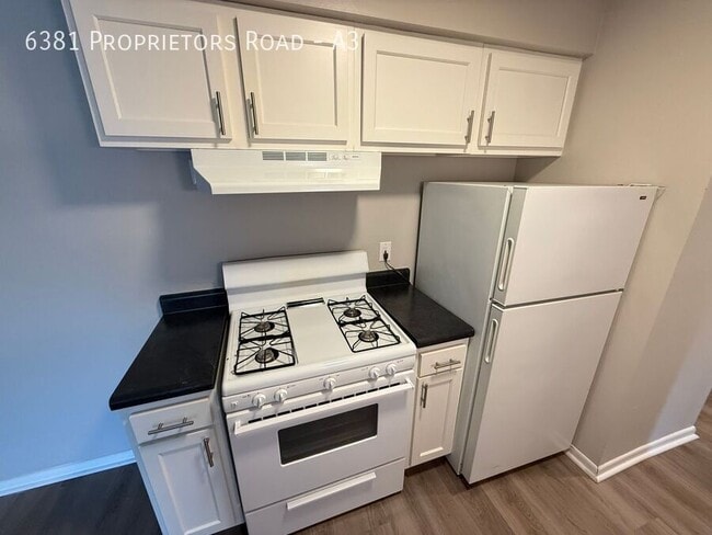 Foto del edificio - 6381 Proprietors Rd