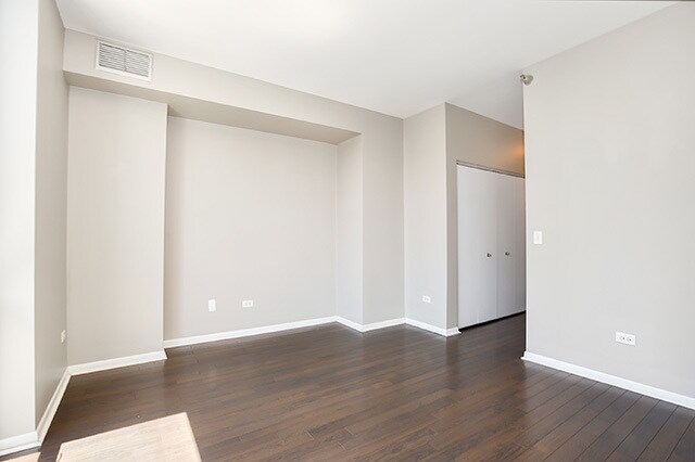 Foto del edificio - 435 W Erie St
