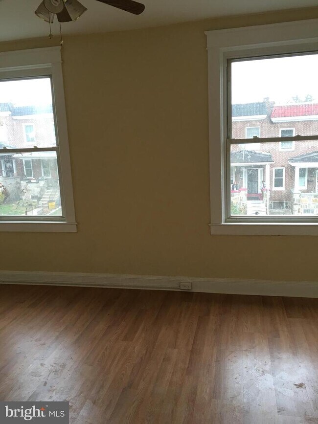 Building Photo - 543 Chateau Ave