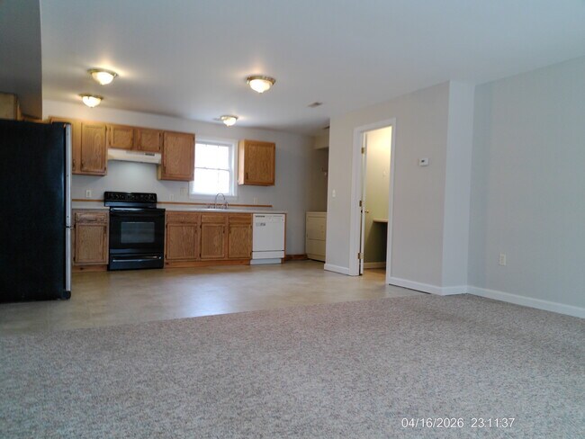 Foto del edificio - 330 Craney Hill Rd