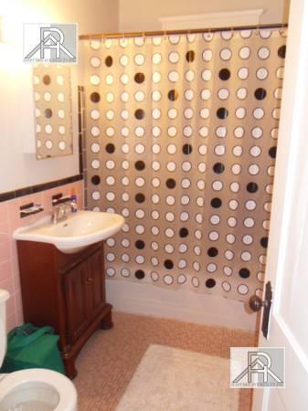Foto del edificio - 3 bedroom in Brookline MA 02446