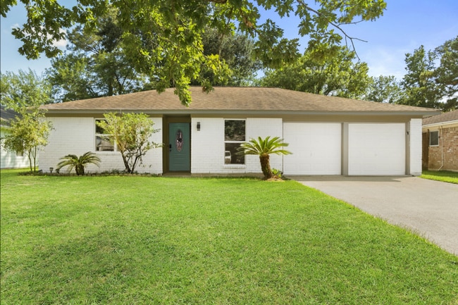 BEAUTIFUL HOME IN HOUSTON. MOVE IN READY!. - BEAUTIFUL HOME IN HOUSTON. MOVE IN READY!.