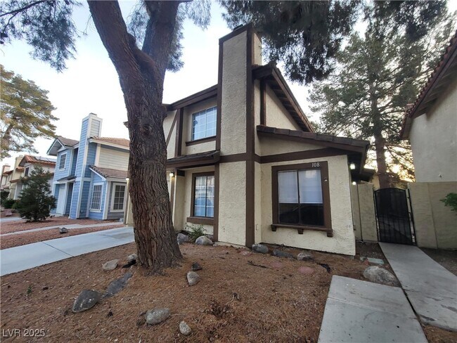 Building Photo - 108 Boysenberry Ln