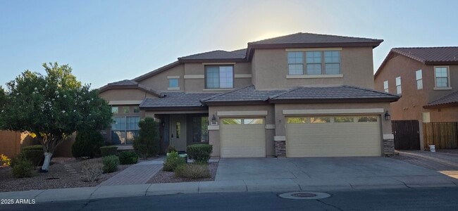 Building Photo - 9418 S 46th Dr