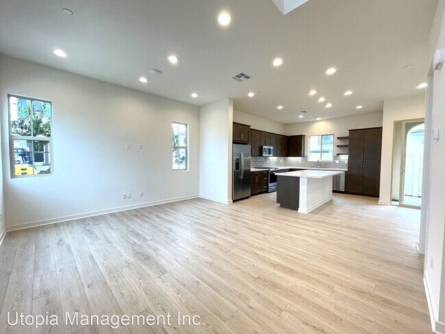 Building Photo - 3 br, 2.5 bath House - 485 Village Greens Way