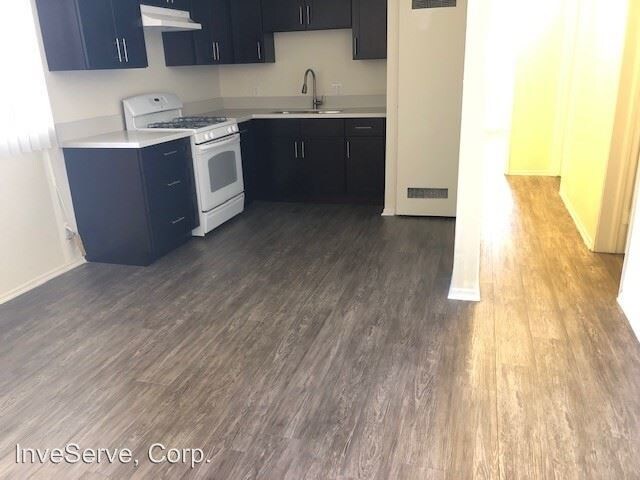 Foto principal - 2682 Sichel St