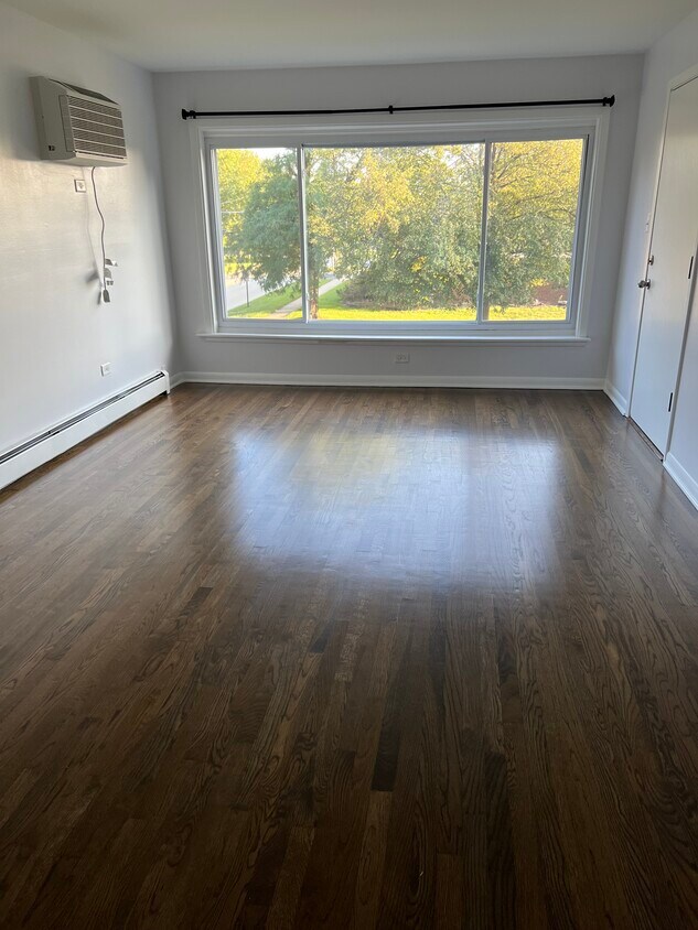 Primary Photo - 7800 W 79th Pl