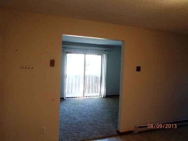 Foto del edificio - 1940 Perlich Ave