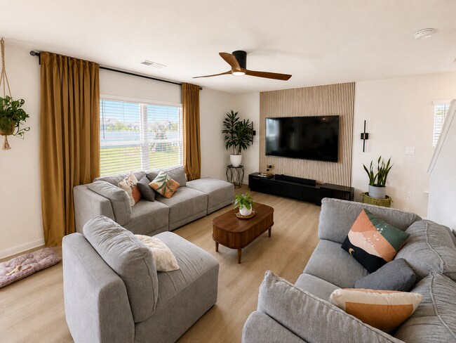 Building Photo - Welcome to 121 Roofcroft Lane – Spacious Living with Modern Style!