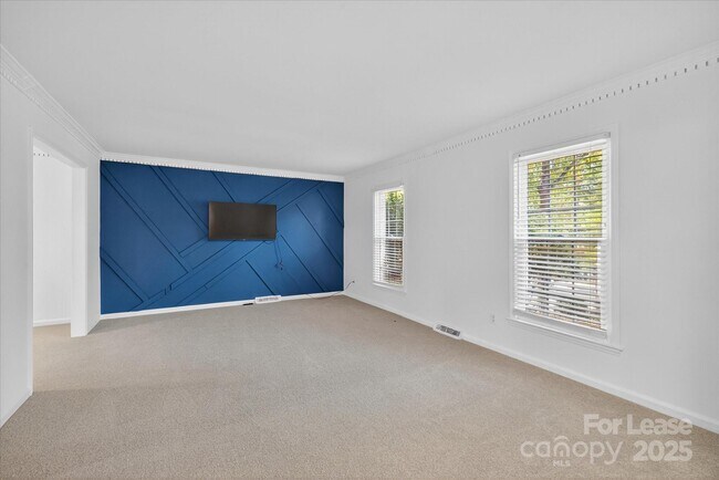 Foto del edificio - 10917 Blue Heron Dr