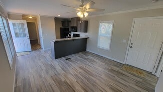 Building Photo - 154 Sugar Maple Dr