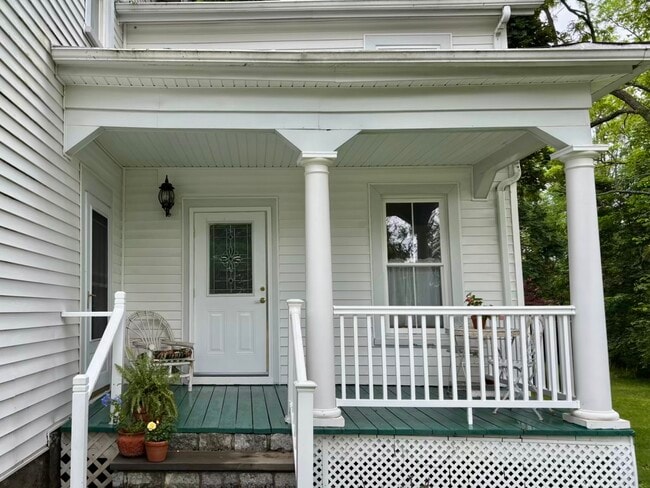 Private apartment entrance. - 650 Van Wagner Rd