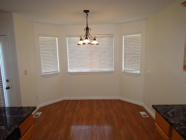 Building Photo - 6955 Jordan Cl Cir