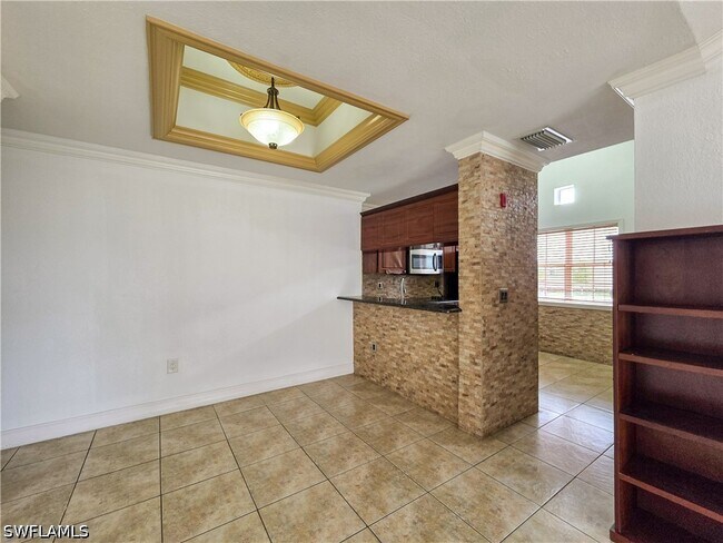 Foto del edificio - 3407 Winkler Ave