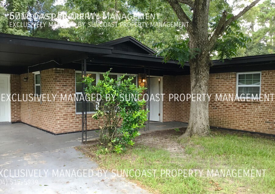 Primary Photo - Apply for FREE! Updated 3BR/2BA Home for R...