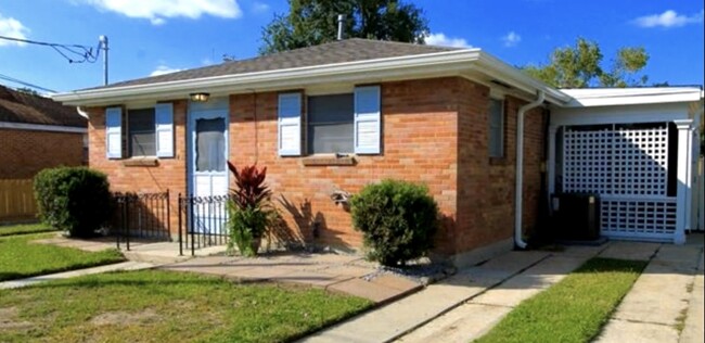 Foto del edificio - 4525 Ligustrum St