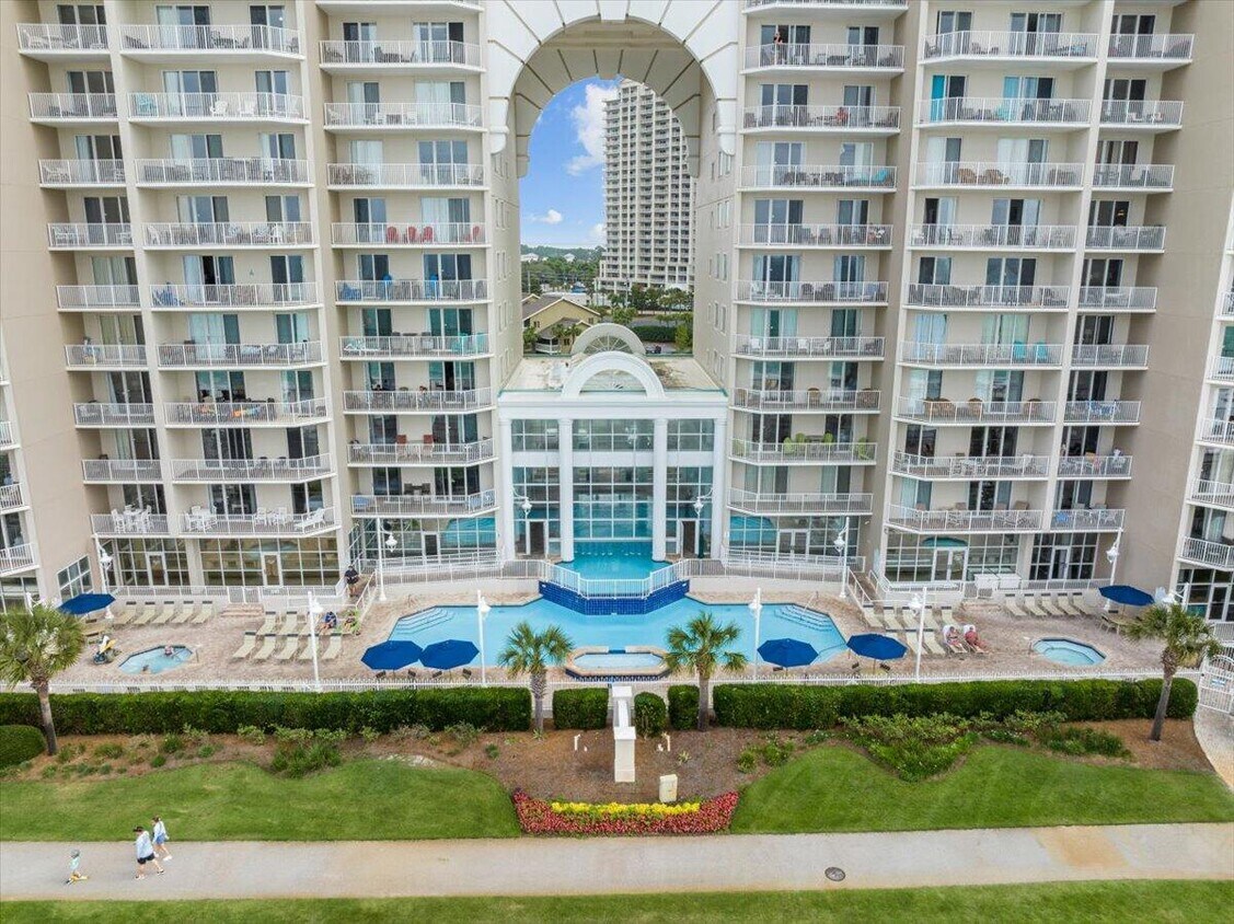 Primary Photo - 1200 Scenic Gulf Dr