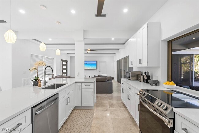 Foto del edificio - 5122 Starfish Ave